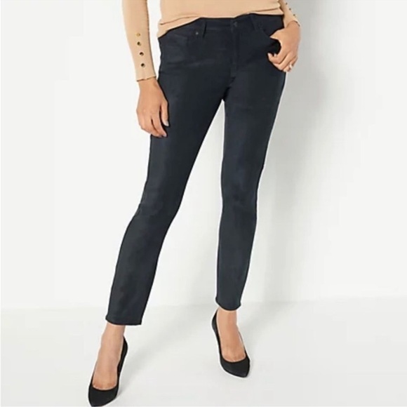NYDJ Skinny Pants In Faux Suede Size 18 - Picture 1 of 14